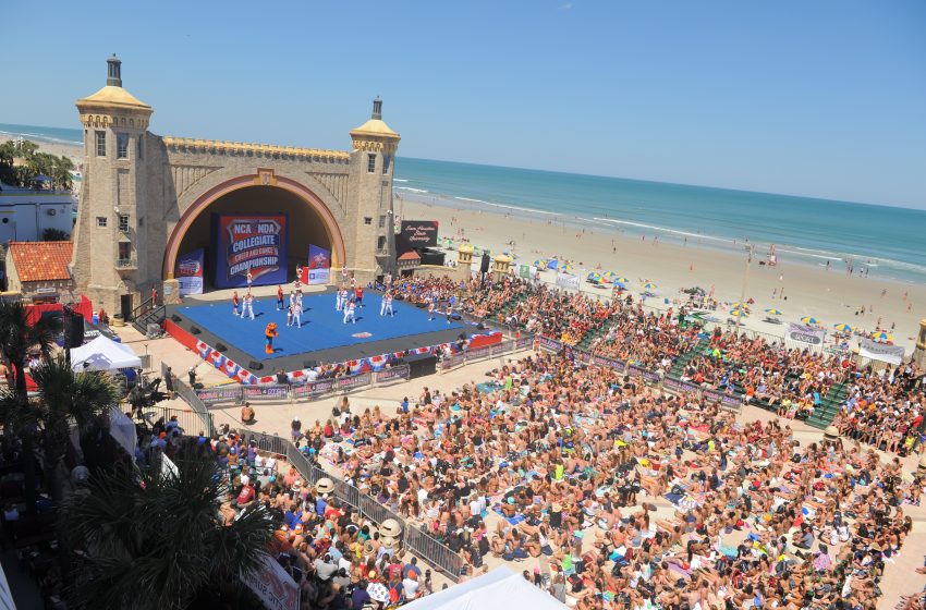  Daytona Beach Is a Lure for Sports Competitions