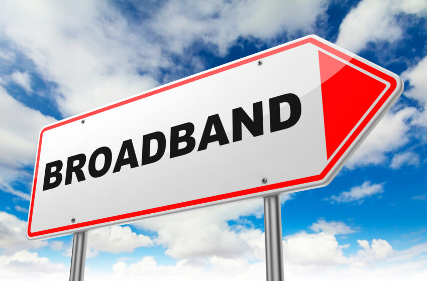  Volusia County Council expands broadband access